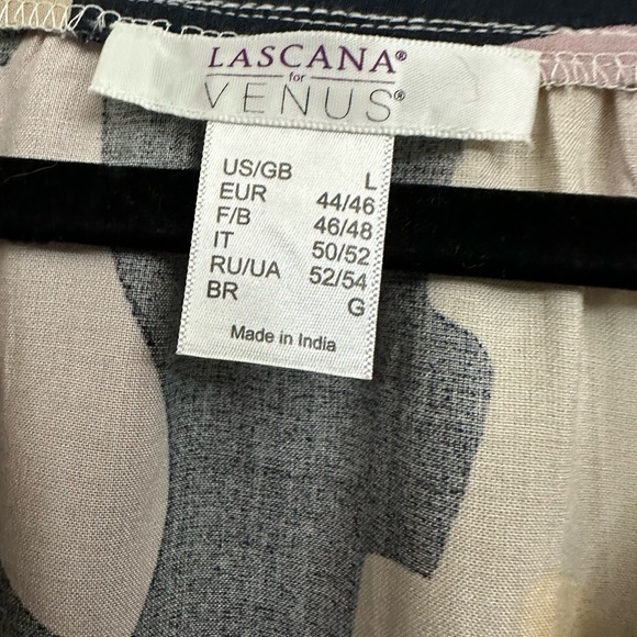 Venus Lascana geometric design in shades of.black, gold & pink. Large. - Picture 5 of 5